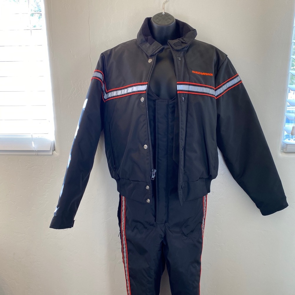 NWOT/Harley Davidson Thinsulate Thermal Set